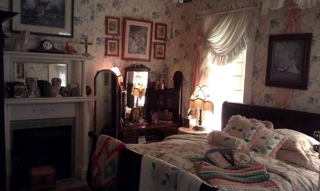 2439 Fairfield "A Bed And Breakfast" Σρίβπορτ Δωμάτιο φωτογραφία