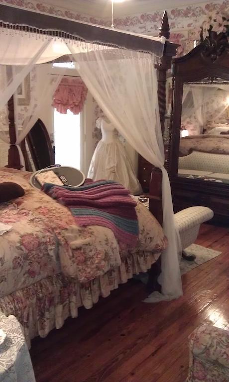 2439 Fairfield "A Bed And Breakfast" Σρίβπορτ Δωμάτιο φωτογραφία